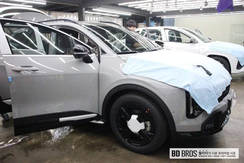 Kia Sportage NQ5のカーフィルム施工事例｜費用目安・仕上がり 施工写真 3-3