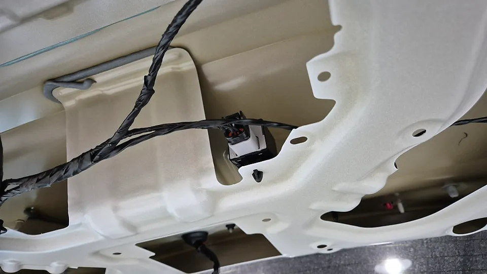 Kia Carnival KA4 oem options - Kia Carnival KA4 OEM Options Review — Factory Upgrade Cost photo 4