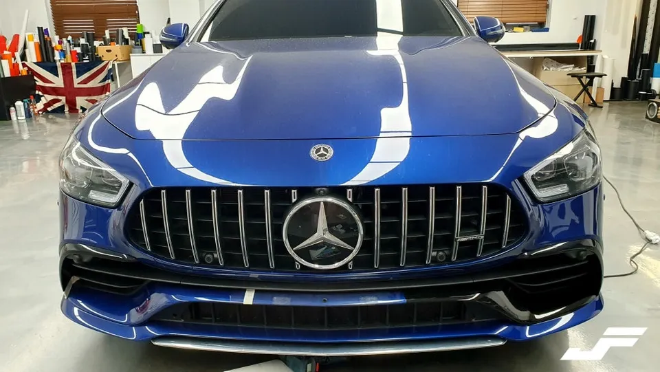 Mercedes-Benz AMG GT 43 カーラッピング事例|費用目安・仕上がり 施工写真 1-2