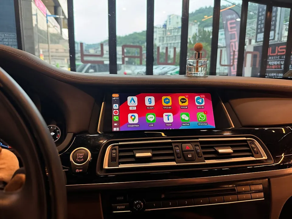 BMWのAndroid Auto・CarPlay取付事例 施工写真 2-2