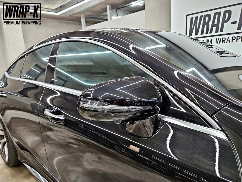 AMG GT 43のカーラッピング事例|クローム除去で印象激変 施工写真 2-2