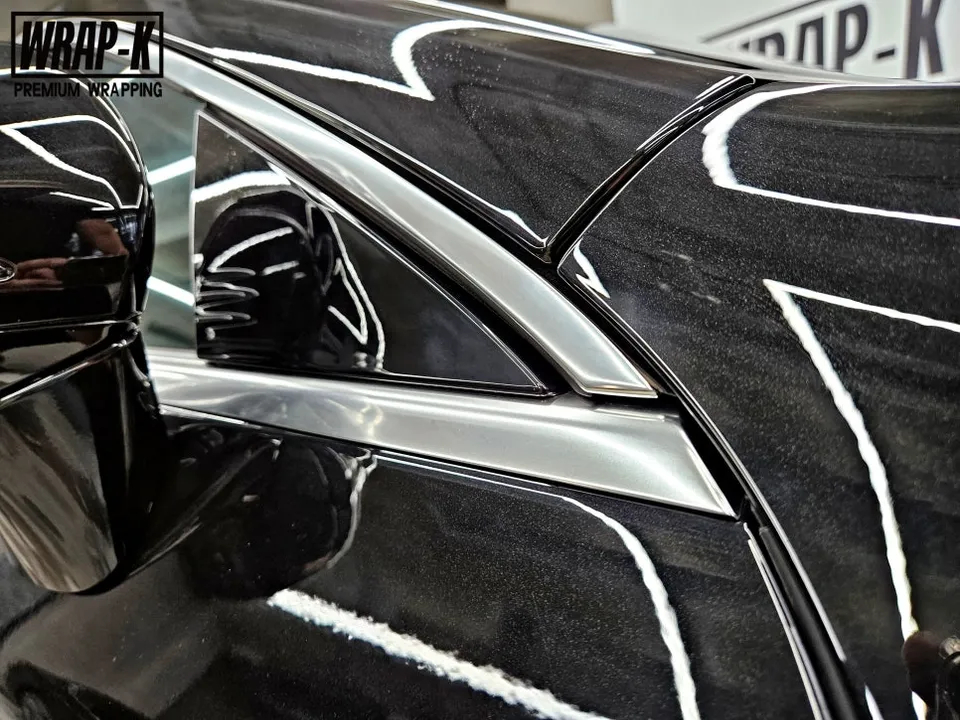 AMG GT 43のカーラッピング事例|クローム除去で印象激変 施工写真 3-3