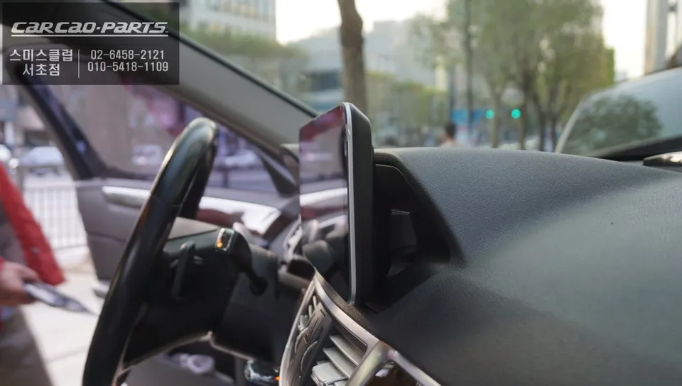 Mercedes-Benz E200 W213 android head unit - Mercedes-Benz E200 W213 Android Head Unit Upgrade Review photo 3