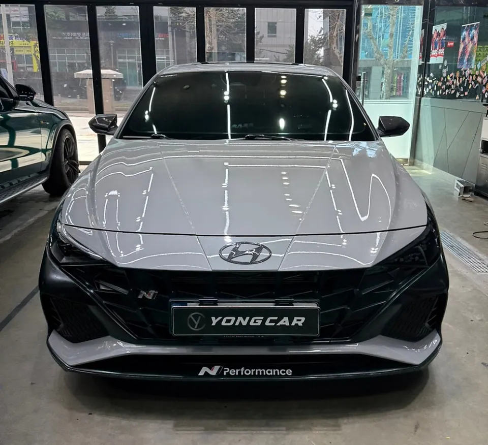 Hyundai Elantra Nのカーラッピング事例｜費用目安・仕上がり 施工写真 2-1