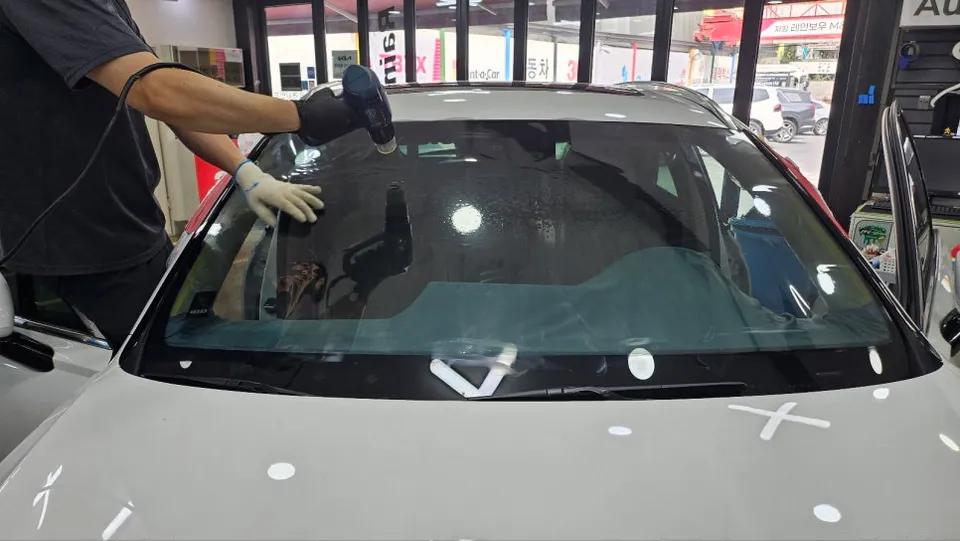 Genesis GV70 PPF施工事例|費用目安と仕上がり 施工写真 3-1