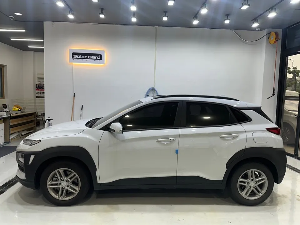 Hyundai Konaのドラレコ取付事例|費用目安・仕上がり 施工写真 1-1