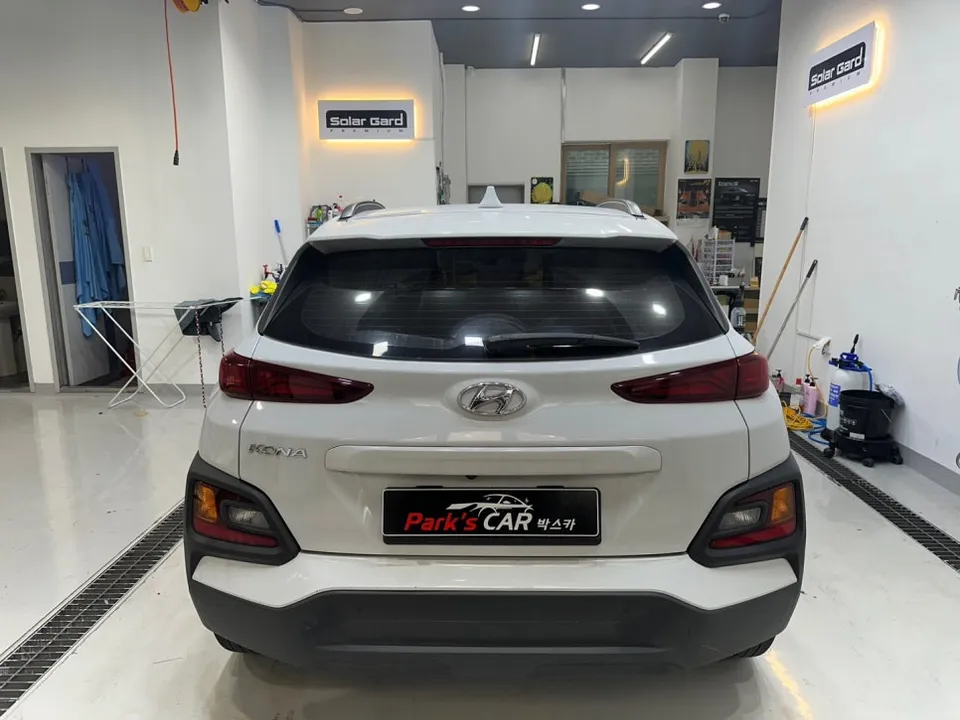 Hyundai Konaのドラレコ取付事例|費用目安・仕上がり 施工写真 2-1