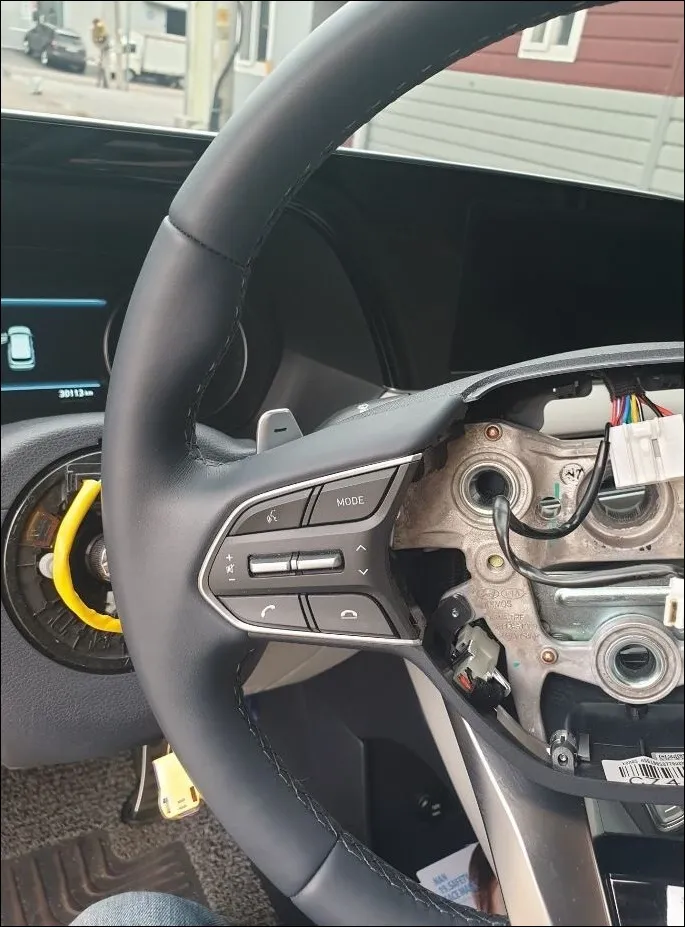 Hyundai Palisade steering wheel - Hyundai Palisade Custom Steering Wheel Review — Enhanced Interior photo 6