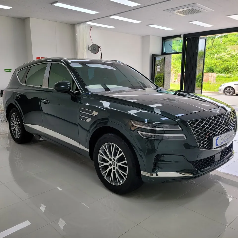 Genesis GV80 vinyl wrap - Genesis GV80 Vinyl Wrap Review: Luxury Two-Tone Transformation photo 5