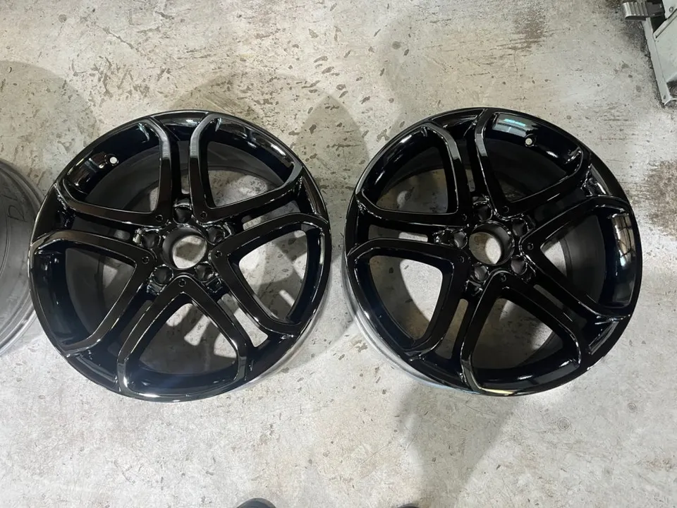 Mercedes-Benz E-Class W212 wheel repair - Mercedes-Benz E-Class Wheel Repair & Painting Review photo 3