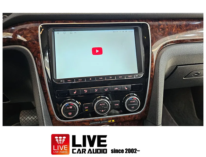 Volkswagen PassatのAndroid Auto・CarPlay取付事例 施工写真 2-2