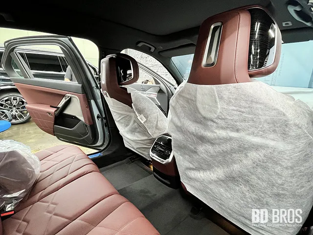 BMW 7 Series G11/G12のカーフィルム施工事例｜費用目安・仕上がり 施工写真 5