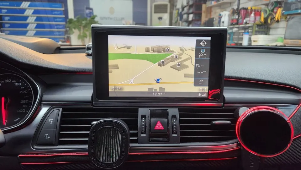 Audi A7 カーラッピング事例|費用目安と仕上がり 施工写真 2-2