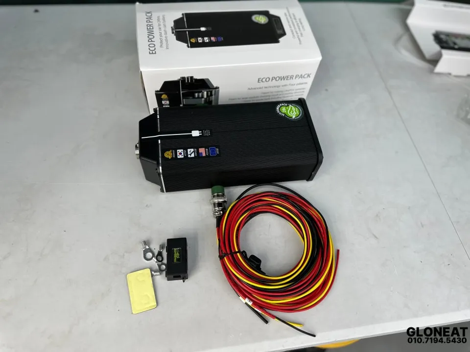 Genesis GV70 dash cam - Genesis GV70 Dash Cam Installation Review photo 3