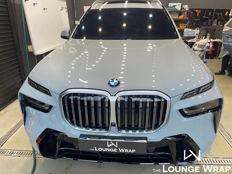 BMW X7のライトPPF施工事例|費用目安と仕上がり 施工写真 1-2