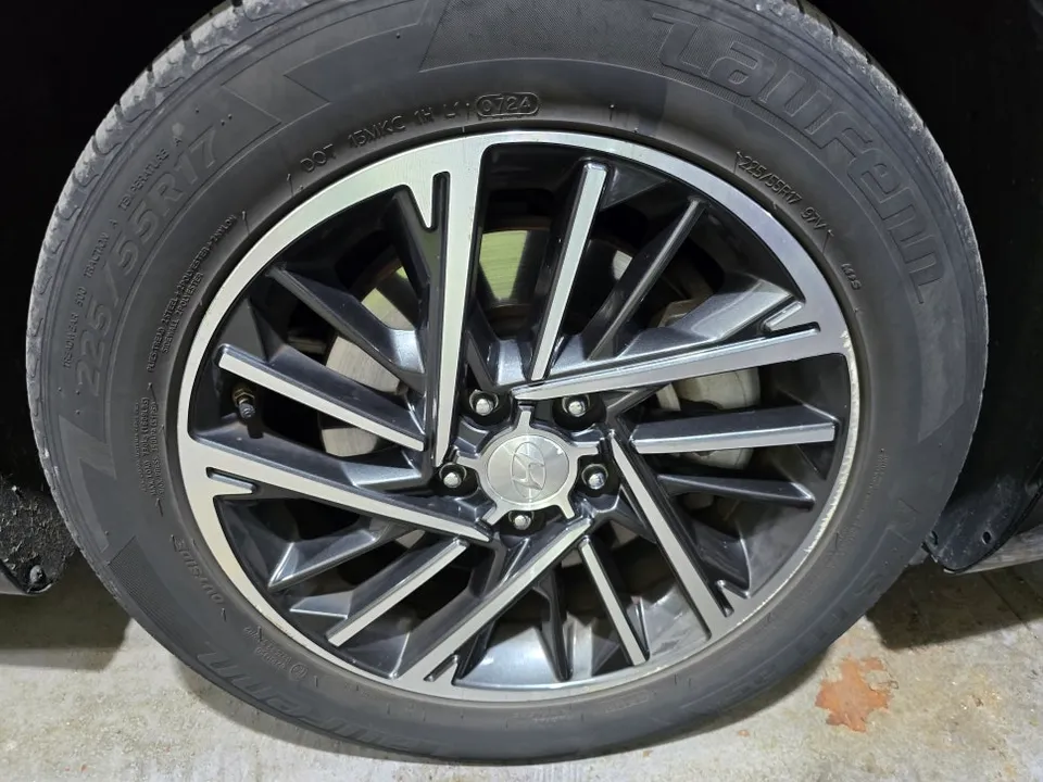 Hyundai Grandeur IG wheel repair - Hyundai Grandeur IG Wheel Repair & Painting Review photo 3