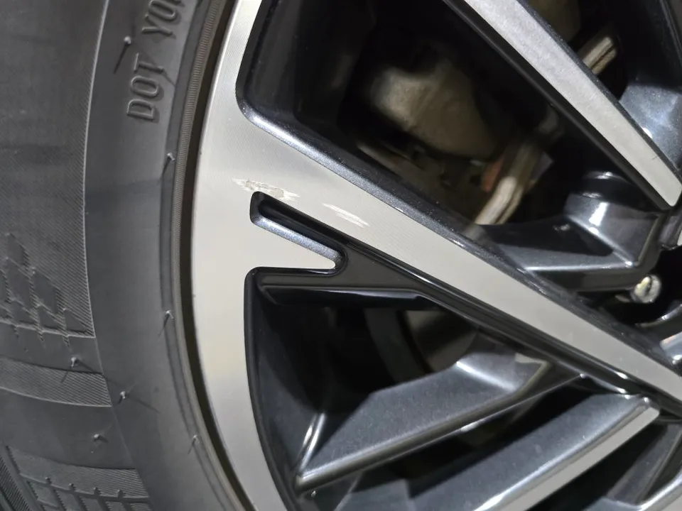 Hyundai Grandeur IG Wheel Repair & Painting Review photo 9