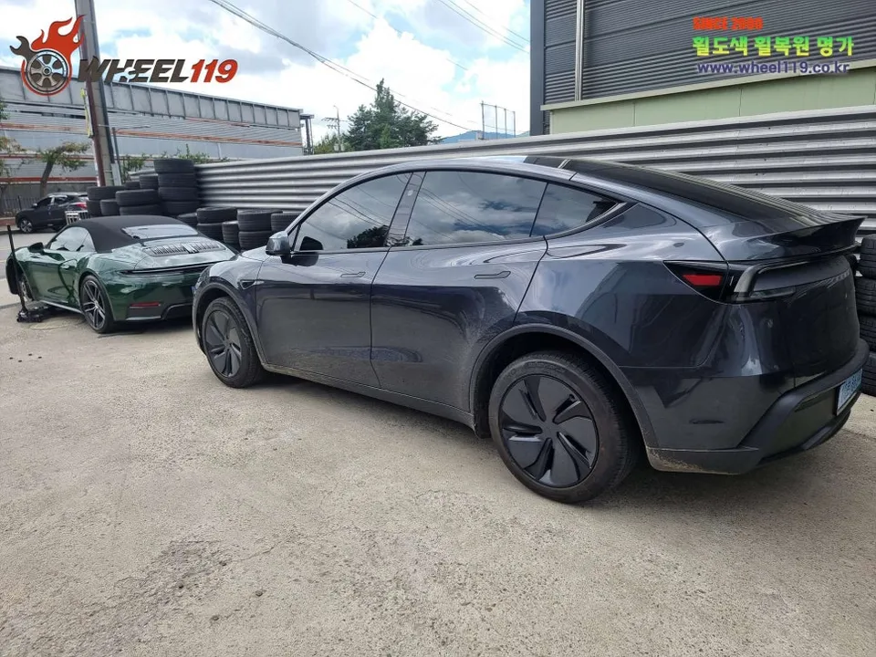 Tesla Model Yのホイールリペア・塗装事例 施工写真 5