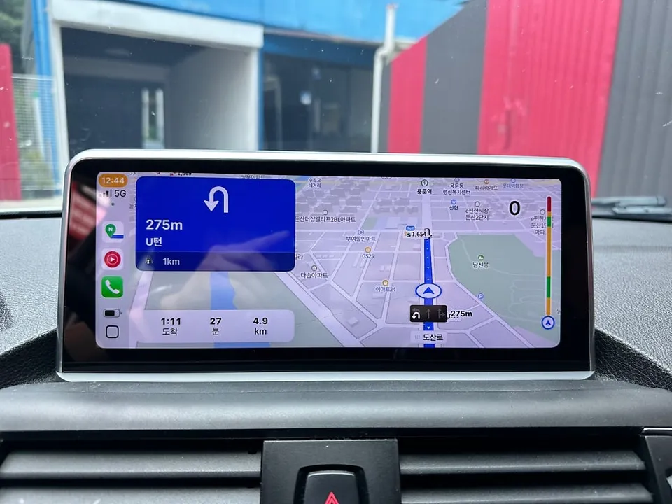 BMW 1 Series F20のAndroid Auto・CarPlay取付事例 施工写真 3-2