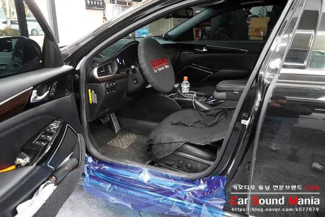 Kia K7 YG car audio - Kia K7 YG Car Audio Upgrade Review: AVI Speakers & Mosconi Amp photo 5