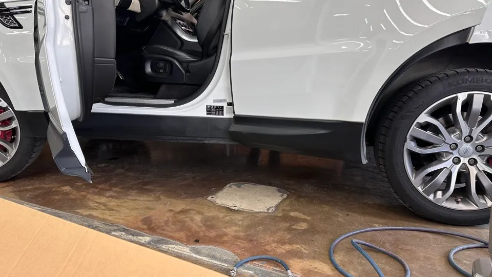 Land Rover Range Rover body kit - Land Rover Range Rover Body Kit Installation Review photo 3