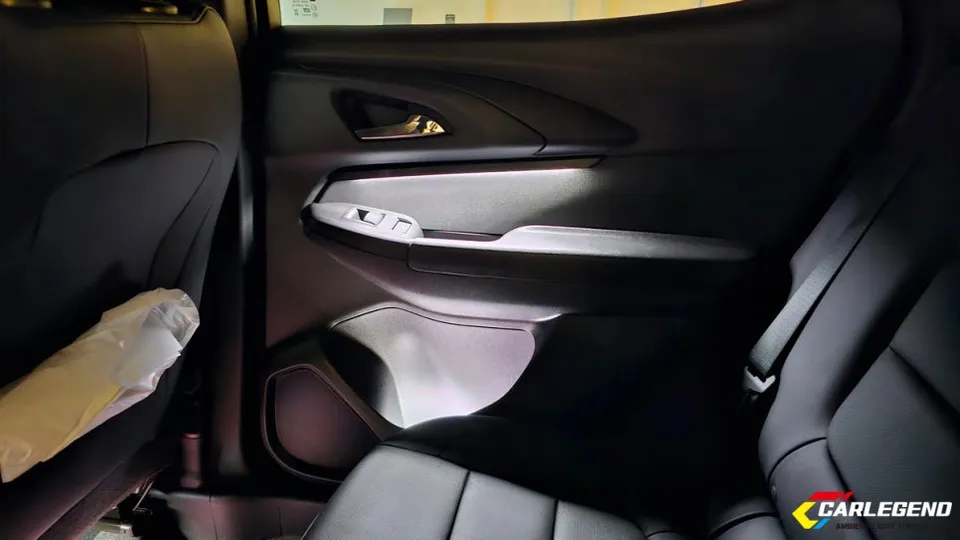 Chevrolet Trailblazer ambient lighting - Chevrolet Trailblazer Ambient Lighting Review: Custom Look photo 4