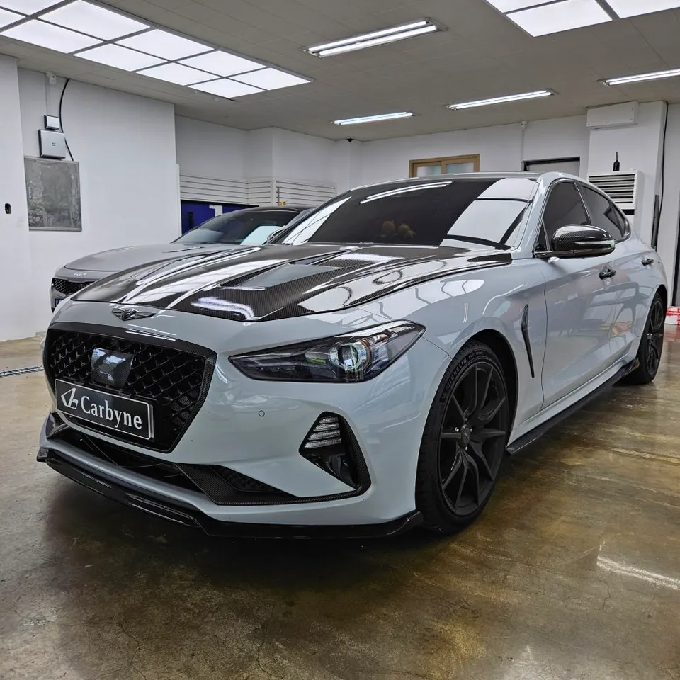 Genesis G70のサテンブラックラッピング事例 施工写真 2-1