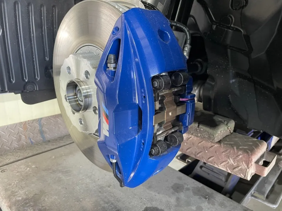 BMW 5 Series wheel repair - BMW 5 Series Wheel Repair Review — Curb Rash Fix photo 3