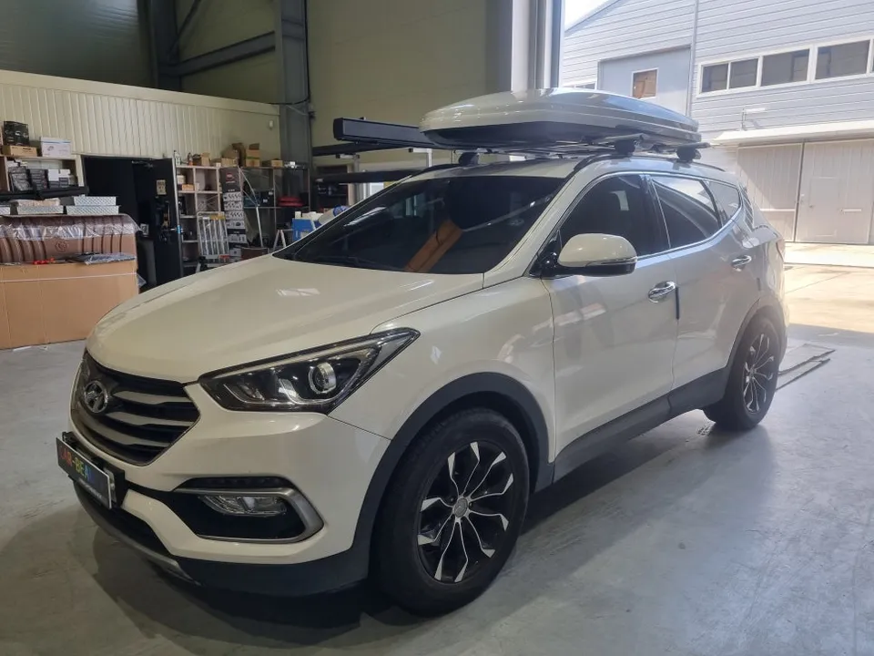 Hyundai Santa Fe ambient lighting - Hyundai Santa Fe Ambient Lighting Review — Cost & Results photo 3