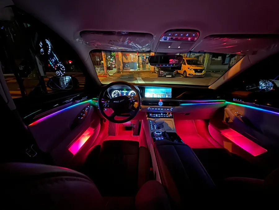 Genesis G90 Ambient Lighting Review: Enhanced Interior LEDs photo 2
