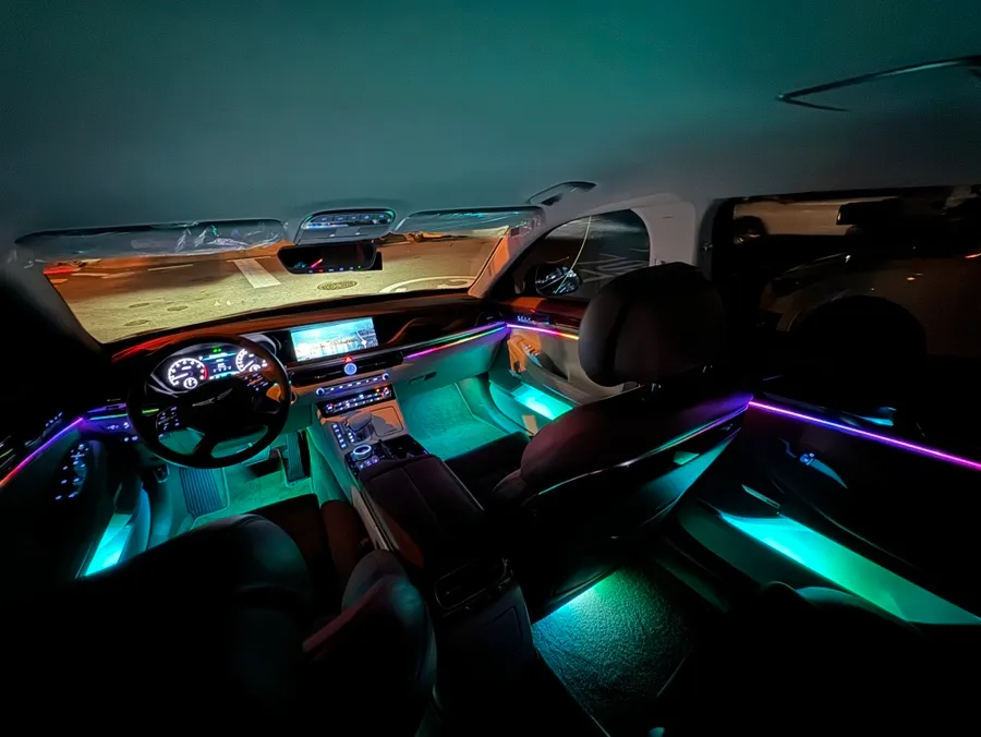 Genesis G90 ambient lighting - Genesis G90 Ambient Lighting Review: Enhanced Interior LEDs photo 4