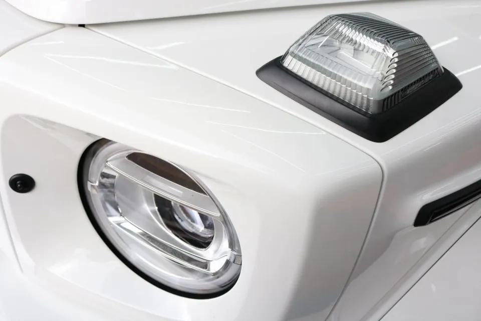 Mercedes-Benz G-Wagonのカーラッピング事例 施工写真 2-2