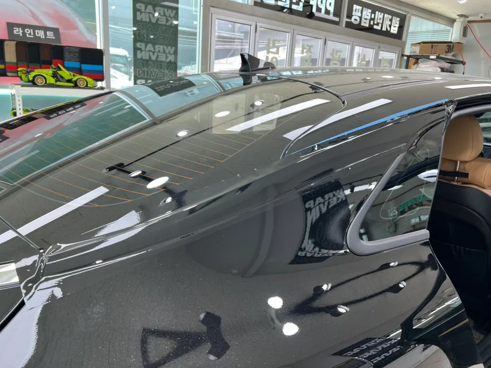 Kia K5 DL3 vinyl wrap - Kia K5 DL3 Chrome Delete Wrap Review — Cost & Results photo 4