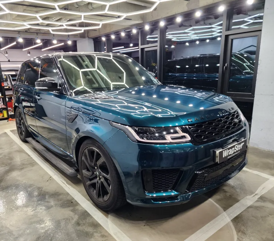 Land Rover Range Rover Sportのカーラッピング事例 施工写真 5