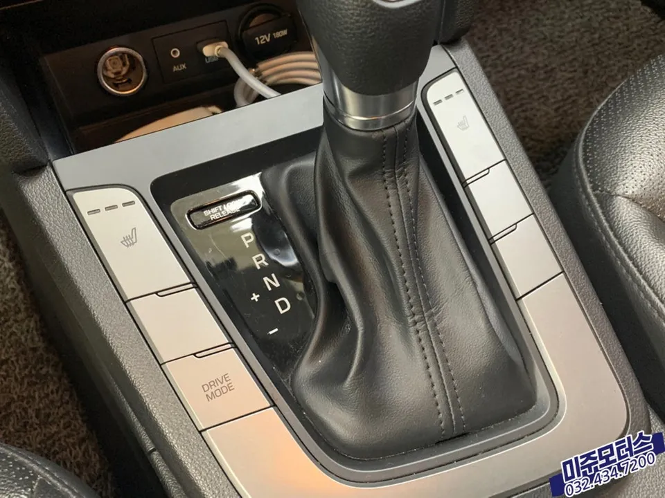 Hyundai Elantra AD oem options - Hyundai Elantra AD Front Sensors & Chrome Grille Upgrade Review photo 3