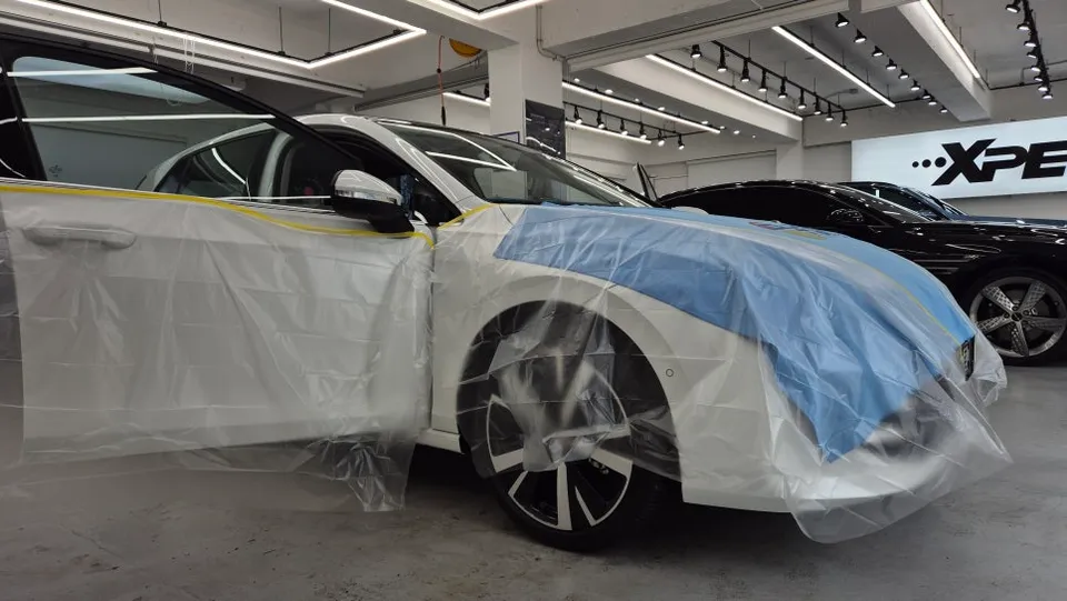 BMW 3 SeriesのPPF施工事例｜費用目安・仕上がり 施工写真 1-2