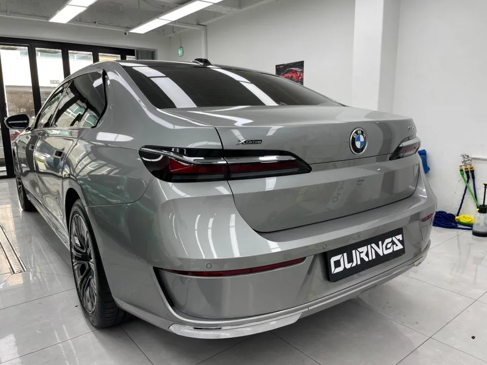 BMW 7 SeriesのカラーPPF施工事例|費用目安・仕上がり 施工写真 3-1