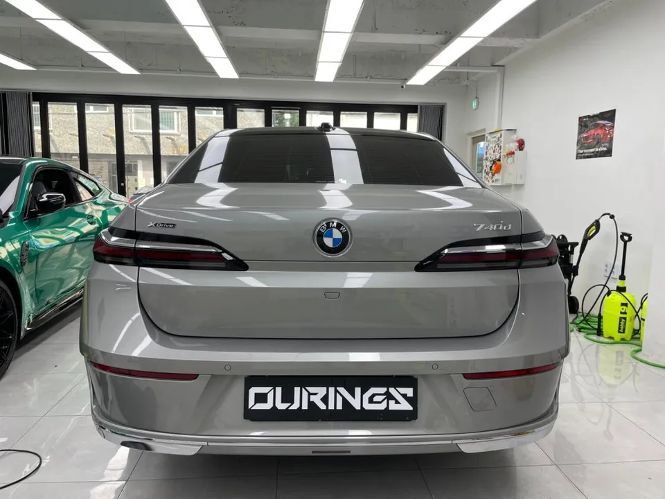 BMW 7 SeriesのカラーPPF施工事例|費用目安・仕上がり 施工写真 1-2