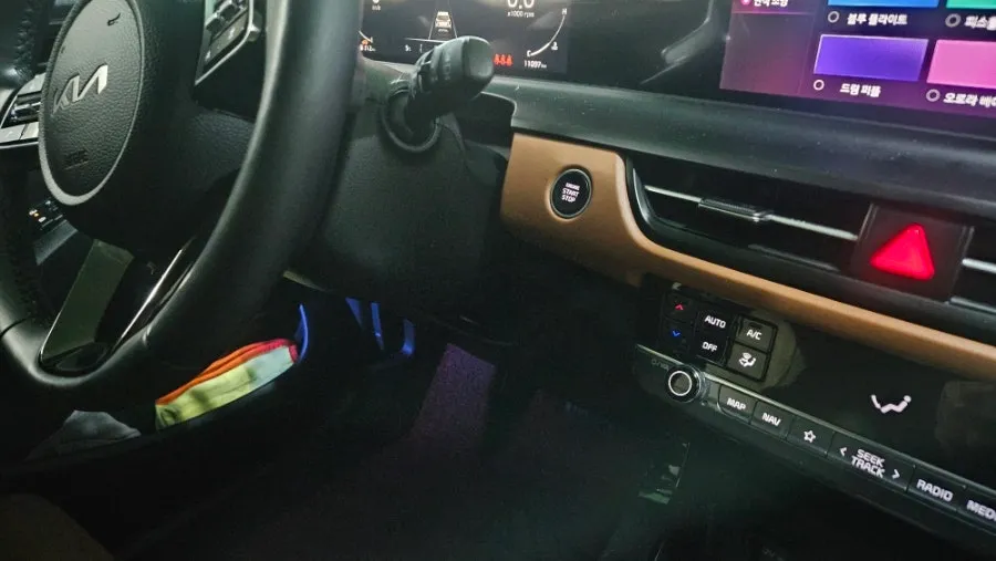 Kia Seltos ambient lighting - Kia Seltos Ambient Lighting Review — Enhanced Interior Mood photo 4