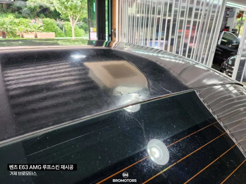 メルセデス・ベンツ Eクラス W213 カーラッピング事例 施工写真 1-3