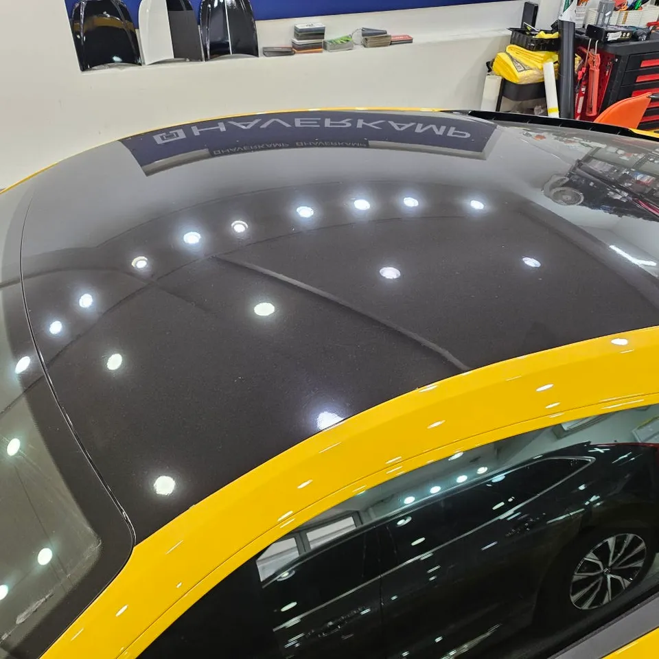 Audi R8のカーラッピング事例|費用目安・仕上がり 施工写真 3-2