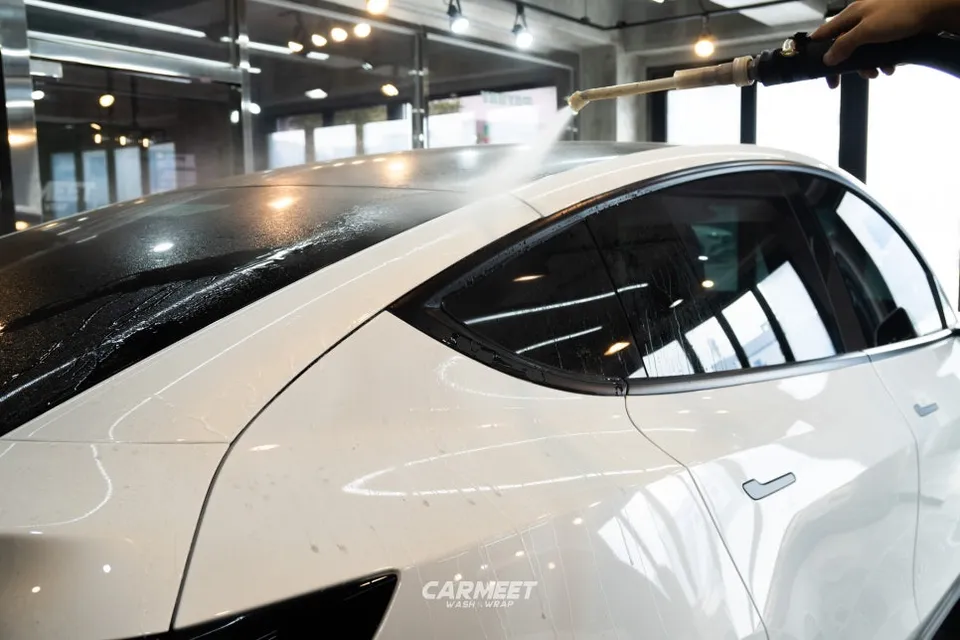 Tesla Juniper vinyl wrap - Tesla Juniper Vinyl Wrap Review: Cost & Results photo 4