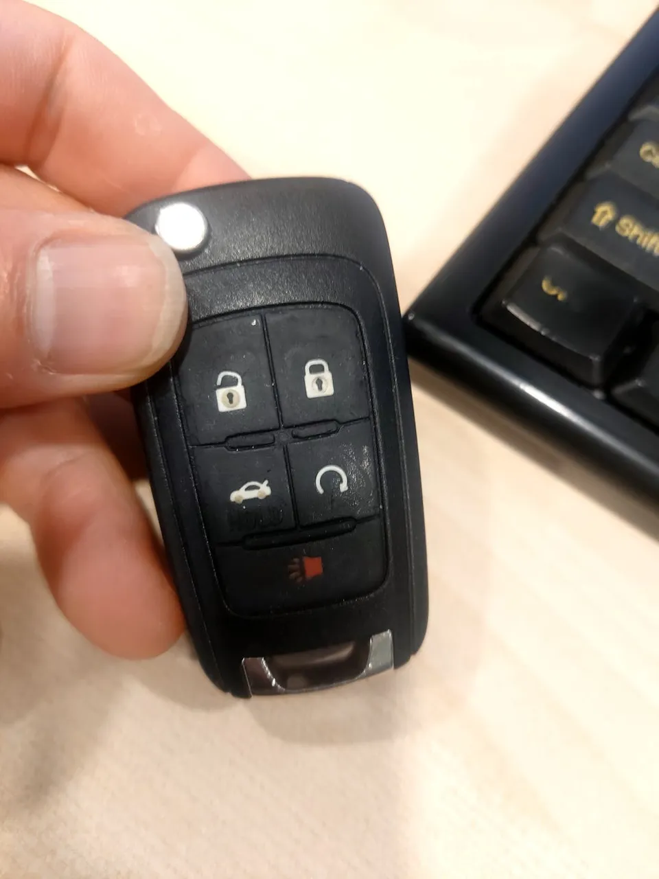 Chevrolet Impala OEM Options Review: LCD Display Key Upgrade photo 2