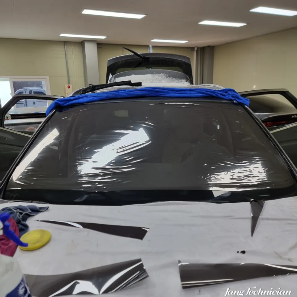 Genesis GV70 window tinting - Genesis GV70 Window Tinting Review: Blockforty Viva Film photo 4