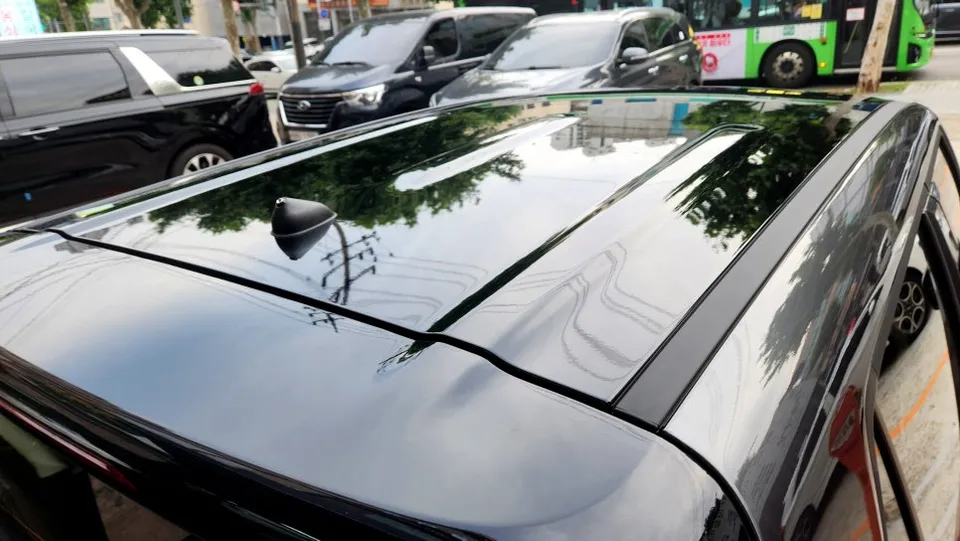 Hyundai Casperのカーラッピング事例|費用目安・仕上がり 施工写真 1-2