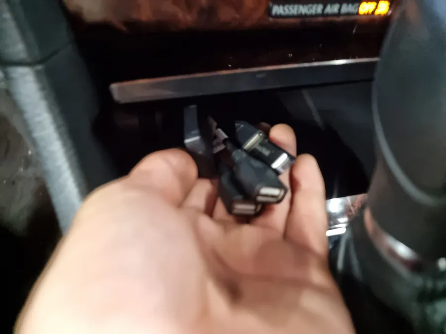 Volkswagen Passat android head unit - Volkswagen Passat CarPlay Retrofit Installation Review — Cost photo 5
