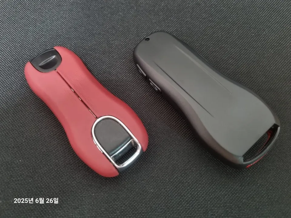 Porsche Taycan oem options - Porsche Taycan OEM Options Review: Digital Key Upgrade photo 3