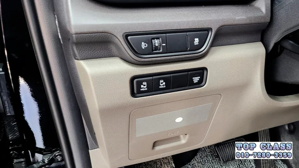 Kia Carnival KA4 oem options - Kia Carnival KA4 PE Power Tailgate Upgrade Review photo 5