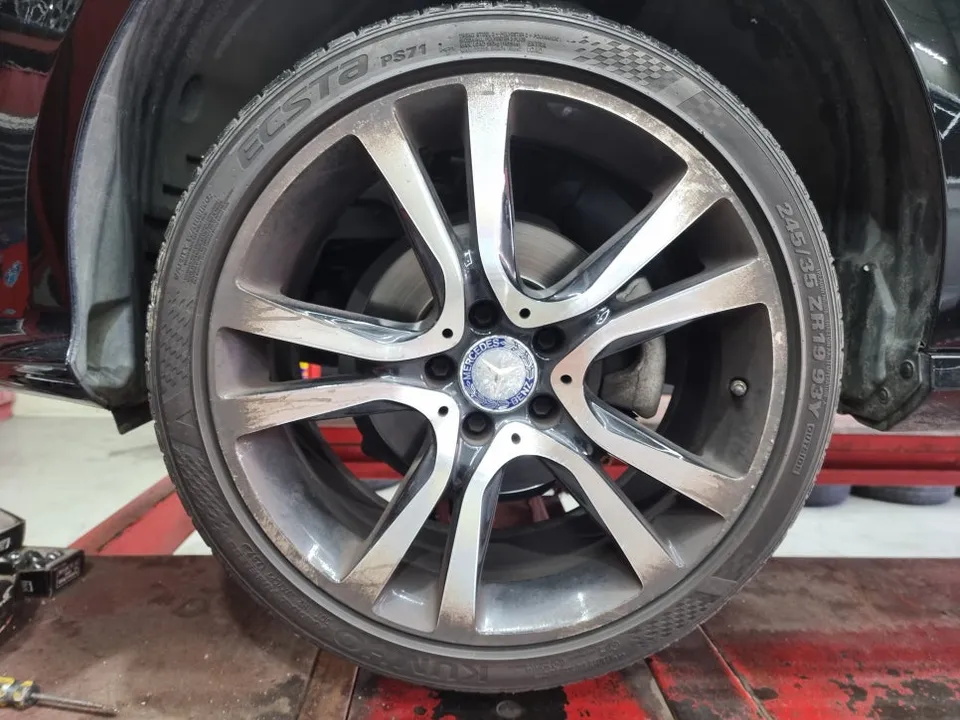 Mercedes-Benz E-Class wheel repair - Mercedes-Benz E-Class Wheel Repair Review — Cost & Results photo 4