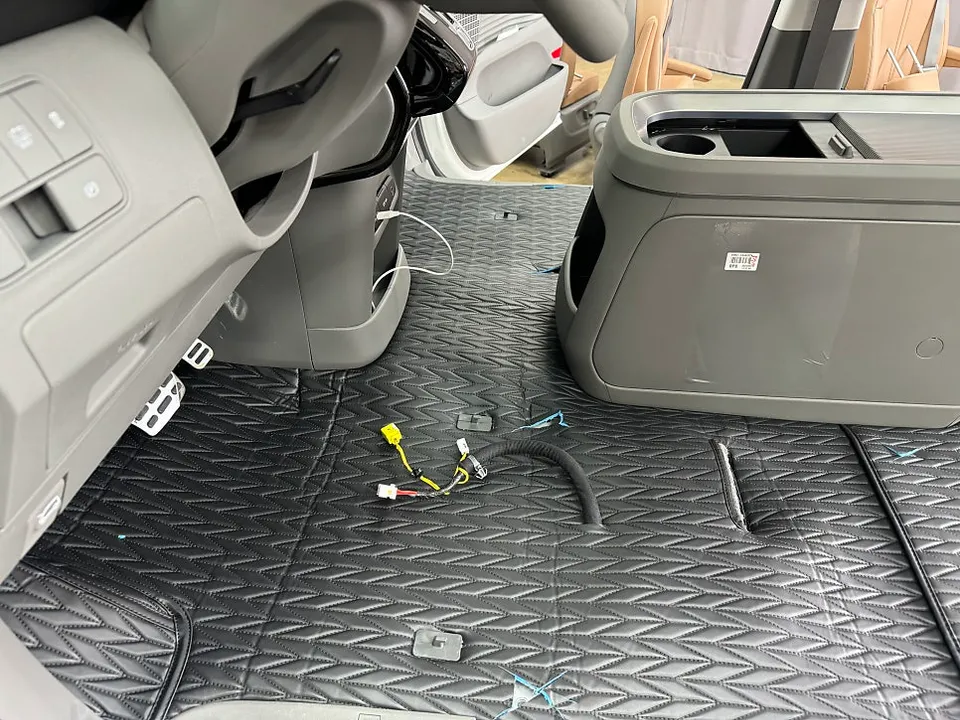 Hyundai Staria ambient lighting - Hyundai Staria Ambient Lighting Review — Cost & Results photo 4